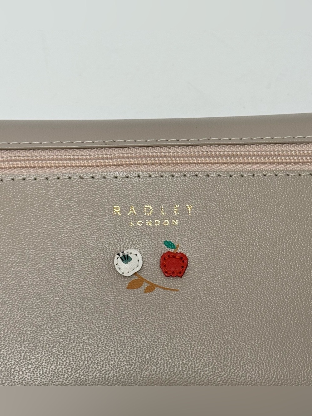 Radley London To The Core Large Flapover Matinee Wallet, Scottie Dog, NWT - Picture 10 of 16